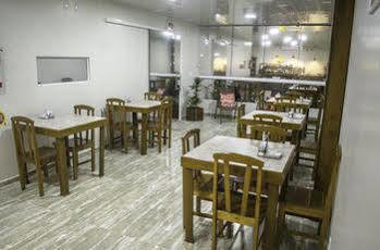 賓館 Paraiso Tropical Penha (Santa Catarina)